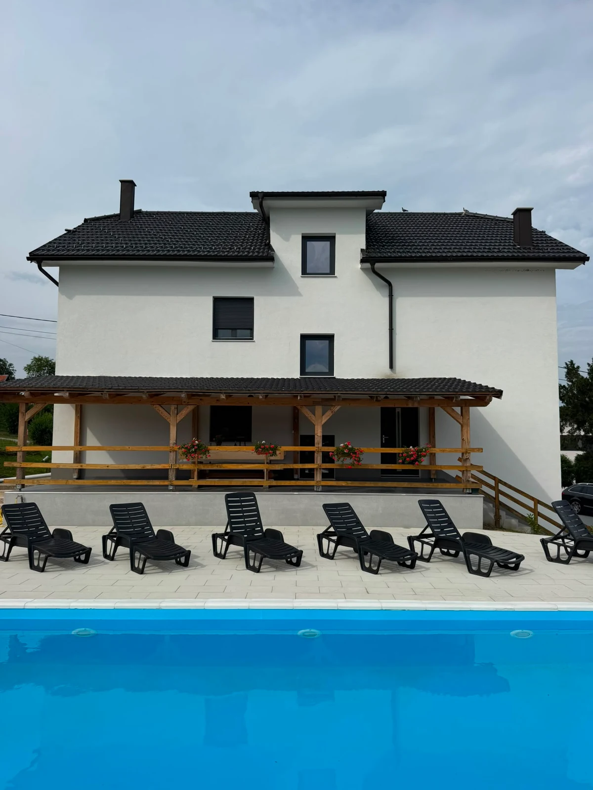Novi apartmani u srcu Rakovice